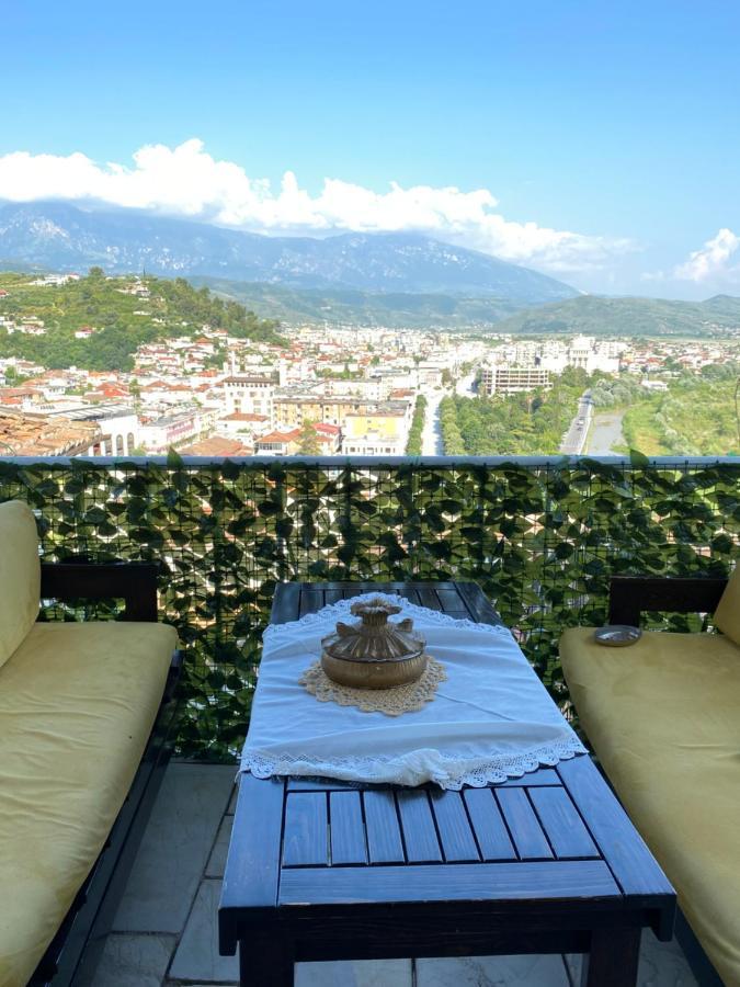 Aria Baci Guest House Berat Exterior foto